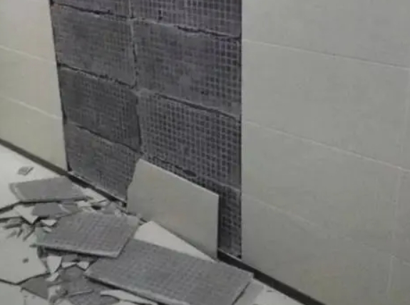 玄武瓷砖空鼓维修公司分享下玄武墙砖松动维修的知识